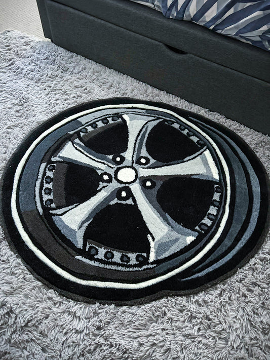 Hand Tufted Wheel Rug - VSKF